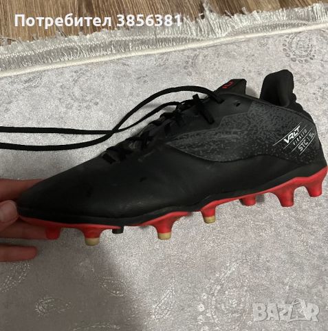 Обувки за футбол VIRALTO I FG, черно/червено, снимка 5 - Футбол - 46408429