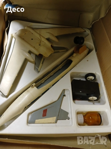 Стара руска играчка самолет на батерии., снимка 2 - Колекции - 52320249