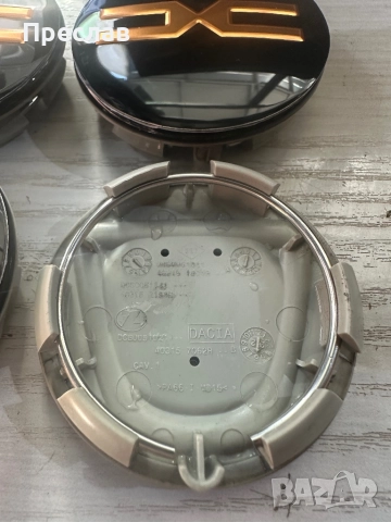 4 броя оригинални капачки за джанти за Dacia Duster, Sandero, Logan, снимка 2 - Аксесоари и консумативи - 52778758