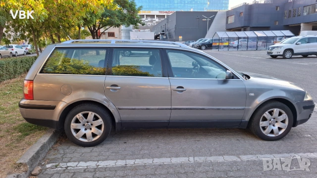 VW Passat Комби B5.5 Дизел 131 к. с., снимка 4 - Автомобили и джипове - 54158198