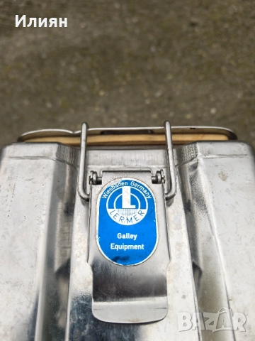 Контейнер за напитки , снимка 2 - Антикварни и старинни предмети - 51915710