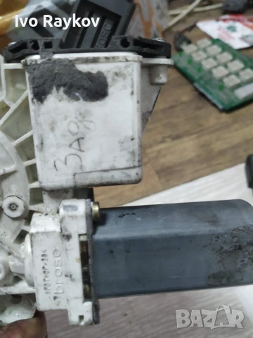 Моторче за стъкло на задна ,дясна врати OPEL VECTRA C 24414777, снимка 5 - Части - 51007316