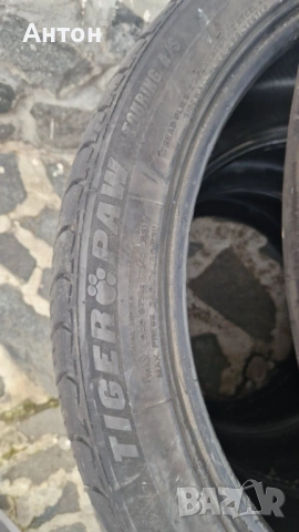 Всесезонни гуми Uniroyal Tiger Paw 275/40R21 - 3бр., снимка 3 - Гуми и джанти - 54063911