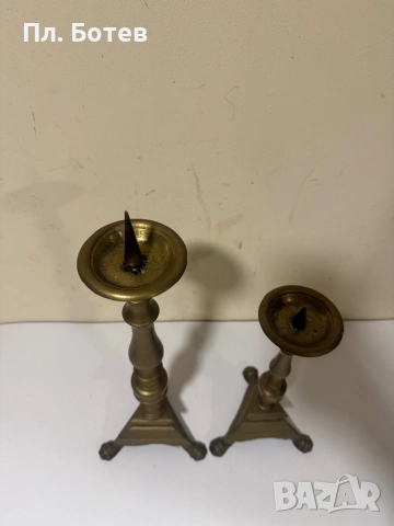 Стари бронзови свещници, снимка 2 - Антикварни и старинни предмети - 53945672