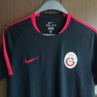 Galatasaray Nike Нова Оригинална Тениска Фланелка размер М Галатасарай , снимка 3 - Тениски - 45580328