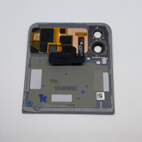 Заден капак с малкия дисплей за Samsung Galaxy Z Flip 4 5G F721 Purple употребяван, снимка 2 - Резервни части за телефони - 44952406