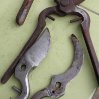 Продавам лозарски ножици от времето на соца., снимка 3 - Градински инструменти - 44968979