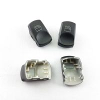 Капаче (копче) на бутон за Mercedes Sprinter и VW Crafter за дясна врата., снимка 1 - Части - 45508094