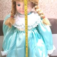 Голяма порцеланова кукла , снимка 3 - Кукли - 45211444
