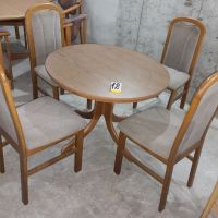 Комплект разтегателна маса с 4 стола, снимка 3 - Маси - 46070727