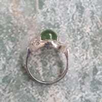 Сребърен пръстен с Нефрит, снимка 2 - Пръстени - 44952449