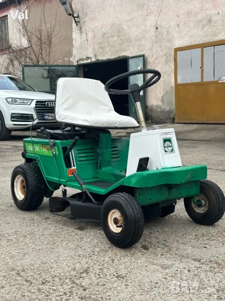 Тракторна косачка brgiggs&stratton 7 hp, снимка 1