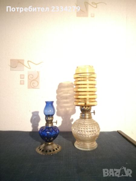Оригинална миниатюрна маслена лампа от кобалтово синьо стъкло, снимка 1