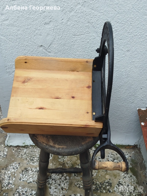 Немска дървена ретро гилотина, снимка 1