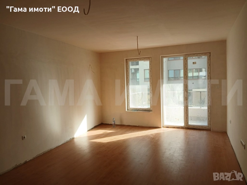 Двустаен апартамент, на 150 метра от южния плаж в гр. Поморие, снимка 1