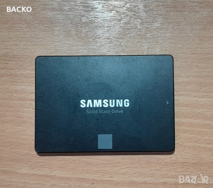 Хард диск SAMSUNG EVO 250Gb, снимка 1