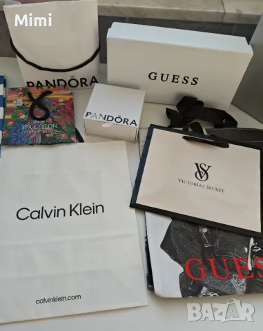 Маркови торбички и кутии Victoria's Secret, Bath and Body works, Kiko Milano, Guess, Pandora и други, снимка 4 - Други - 48374973