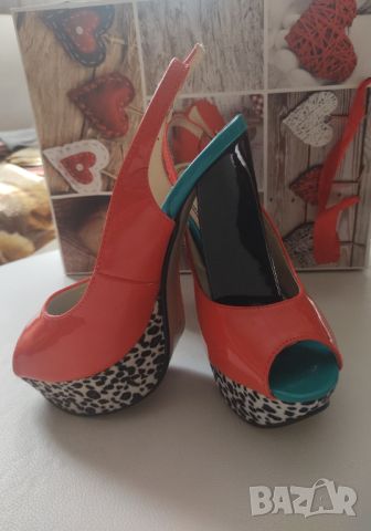 Страхотни дамски сандали , снимка 2 - Дамски елегантни обувки - 45253298