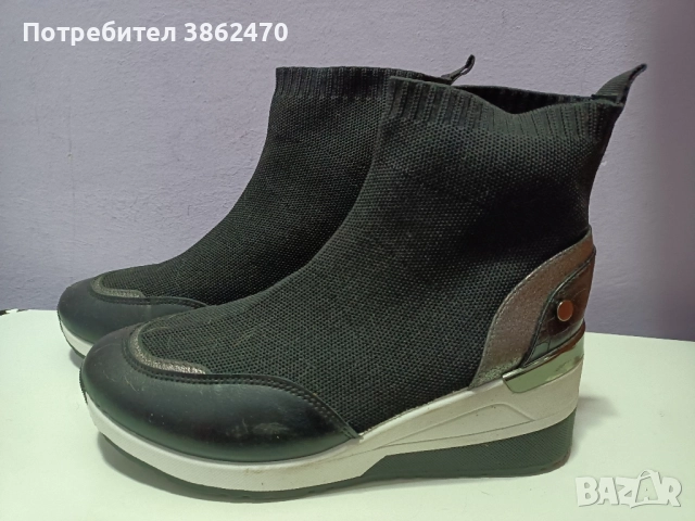 Спортно елегантни, снимка 3 - Дамски боти - 51985247