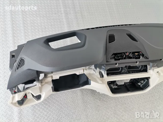 Ново Табло BMW 5 G30 G31 Lci HUD Слонова кост гума, снимка 2 - Части - 50307717