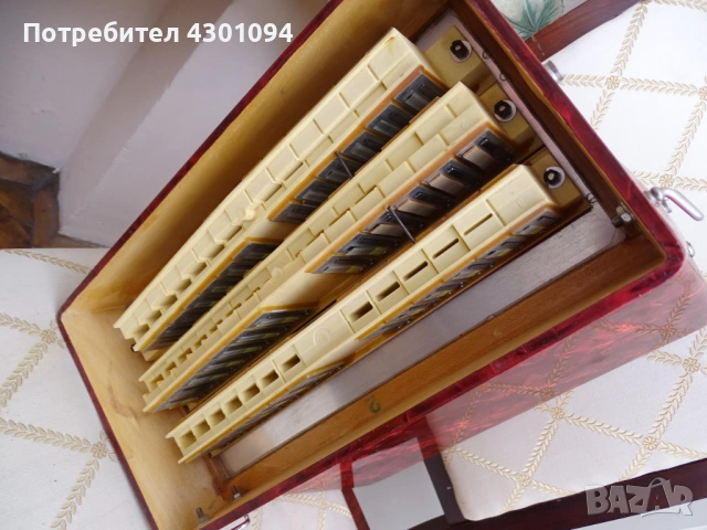 Тарги за акордеон Велтмайстер Стела 40 баса, снимка 4 - Акордеони - 53795438