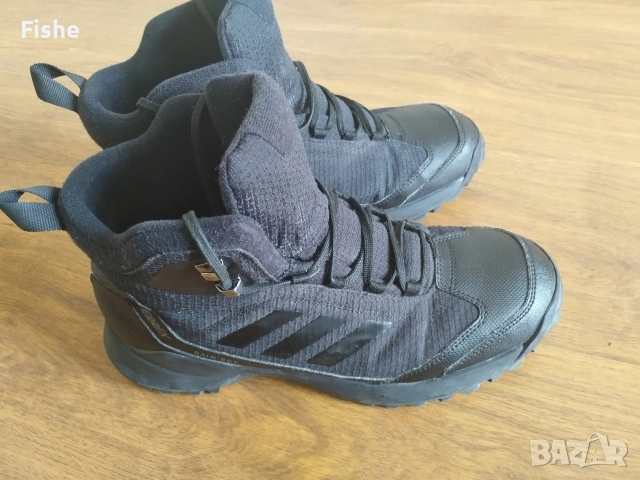 Продавам туристически обувки Adidas Terrex Rain Rdy, снимка 11 - Мъжки боти - 54199847