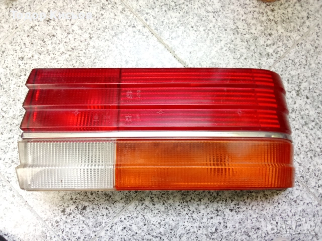 Десен стоп за Renault 25 B29