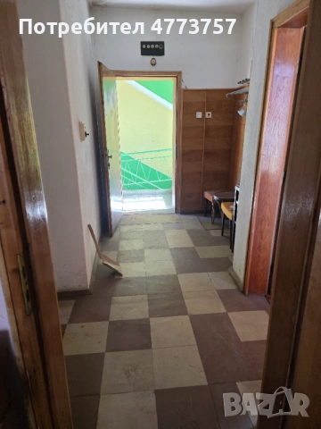 Продавам 4-стаен апартамент в гр. Троян, снимка 4 - Апартаменти - 53933571