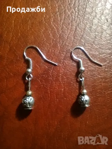 Подарявам обеци!!!