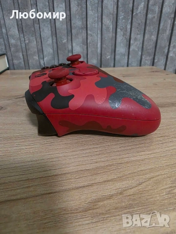 Джойстик Xbox Wireless Controller - Daystrike Camo Red , снимка 7 - Аксесоари - 53443643