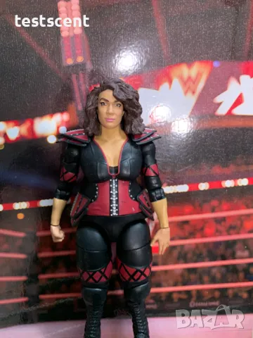 Екшън фигура WWE Nia Jax Ная Джакс Mattel WWE Elite figure играчка, снимка 4 - Колекции - 49136834