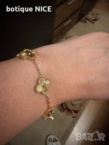 Van cleef обеци и гривна детелинки, снимка 3 - Бижутерийни комплекти - 53871750