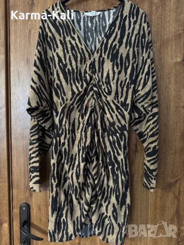 Секси рокля в животински принт , снимка 3 - Рокли - 49324890
