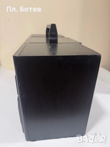 Радио касетофон Sony HST 404, снимка 9 - Радиокасетофони, транзистори - 52662669