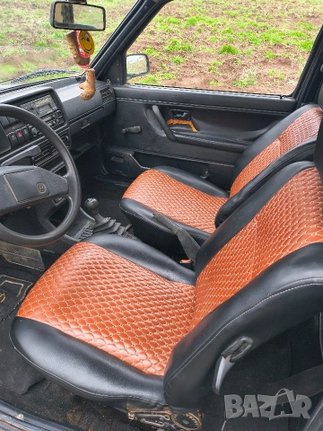 VW Golf , снимка 7 - Автомобили и джипове - 53581624