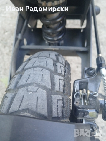 Продавам СПЕШНО електрическа тротинетка g2, снимка 6 - Велосипеди - 51612120