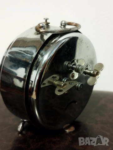 Стар механичен будилник, настолен часовник, снимка 4 - Антикварни и старинни предмети - 52405756