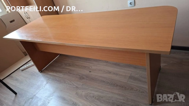 Офис бюро в добро състояние