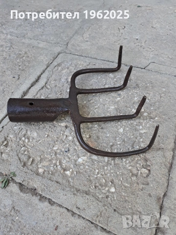 Стара Ръчно Кована Вила , снимка 12 - Градински инструменти - 51799267
