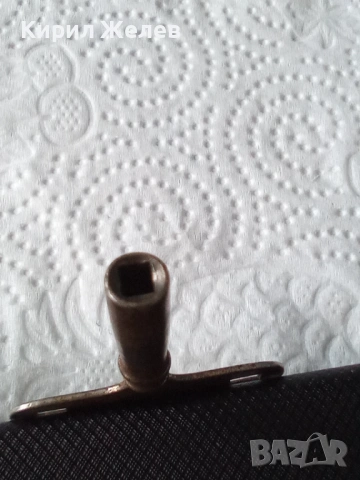 Ключ за стенен часовник 51906, снимка 7 - Антикварни и старинни предмети - 53137751