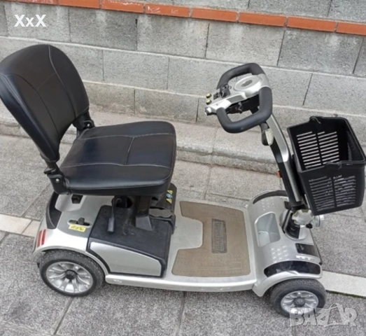 Продавам електрически скутер на части