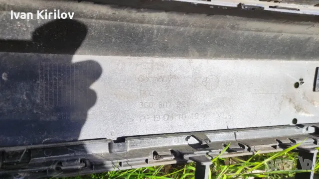 Предна броня за Пасат б8, снимка 2 - Части - 49860020