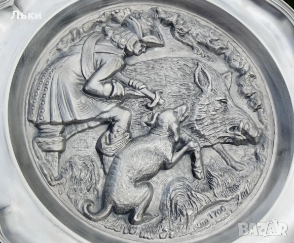 Калаена чиния пано с лов на Глиган през 1700 г. 