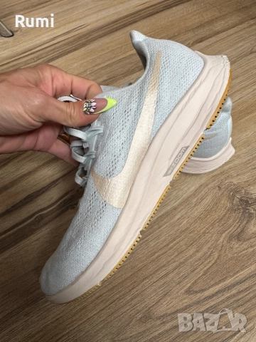 Оригинални маратонки Nike Air Zoom Pegasus 36! 40,5 н, снимка 4 - Маратонки - 52188144