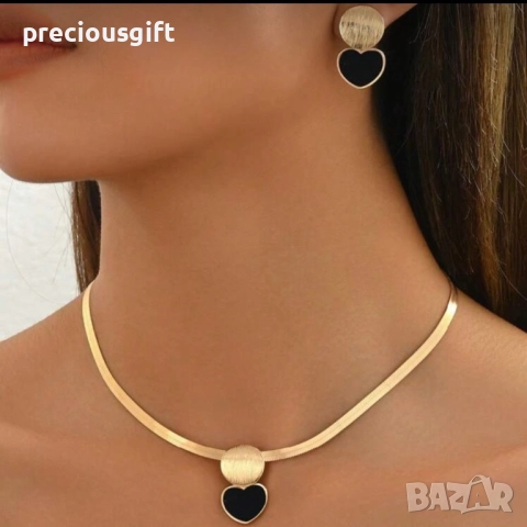 Комплект бижута от 2 части - колие и обеци