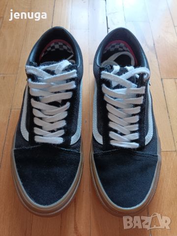 Кецове Vans номер 40,5, снимка 1 - Кецове - 45902361