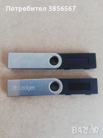Ledger Nano S крипто портфейл, снимка 1 - USB Flash памети - 42387229
