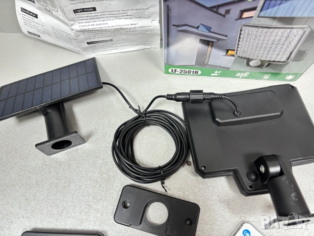 Външна соларна стенна лампа със сензор за движение и дистанционно управление (модел LF-2501B), снимка 9 - Соларни лампи - 53583354