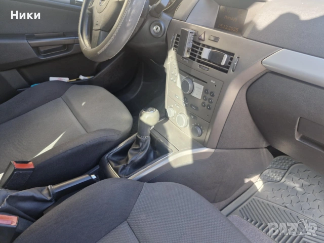 Опел астра, снимка 3 - Автомобили и джипове - 53622447