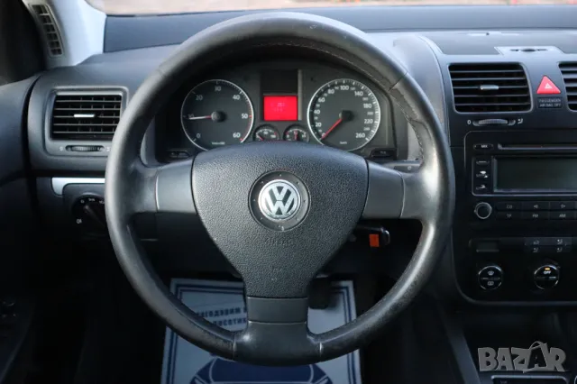 Volkswagen Golf 1.9 TDI, снимка 9 - Автомобили и джипове - 47525730